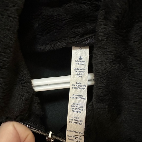 Lululemon jacket - Picture 3 of 4